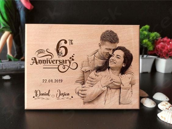 Customized Wooden Engraved Gift🎁For Valentine.